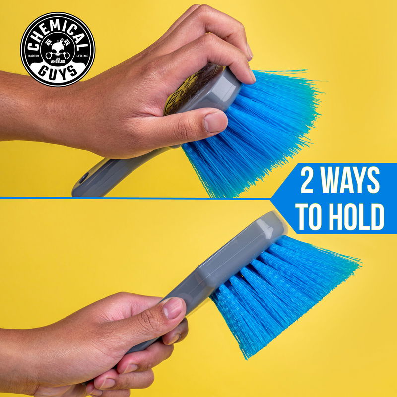 Blue stiffy heavy duty tire brush