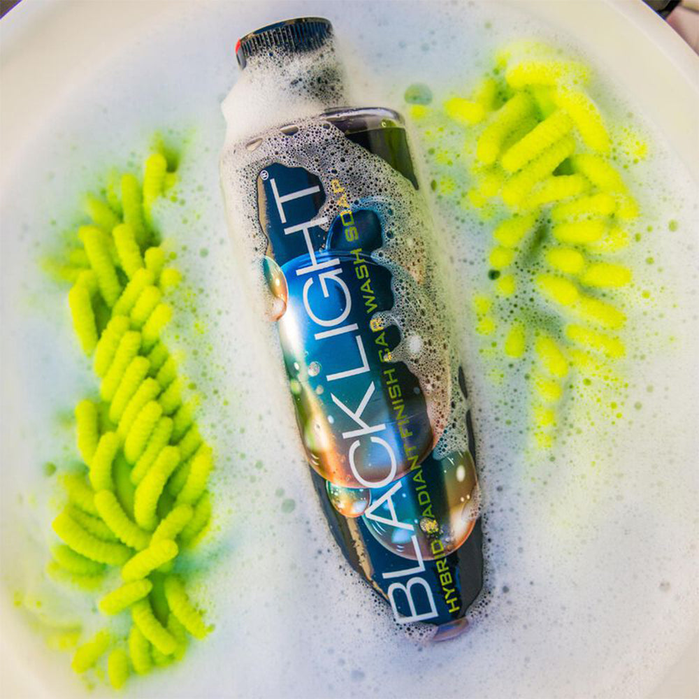Bilschampo Blacklight
