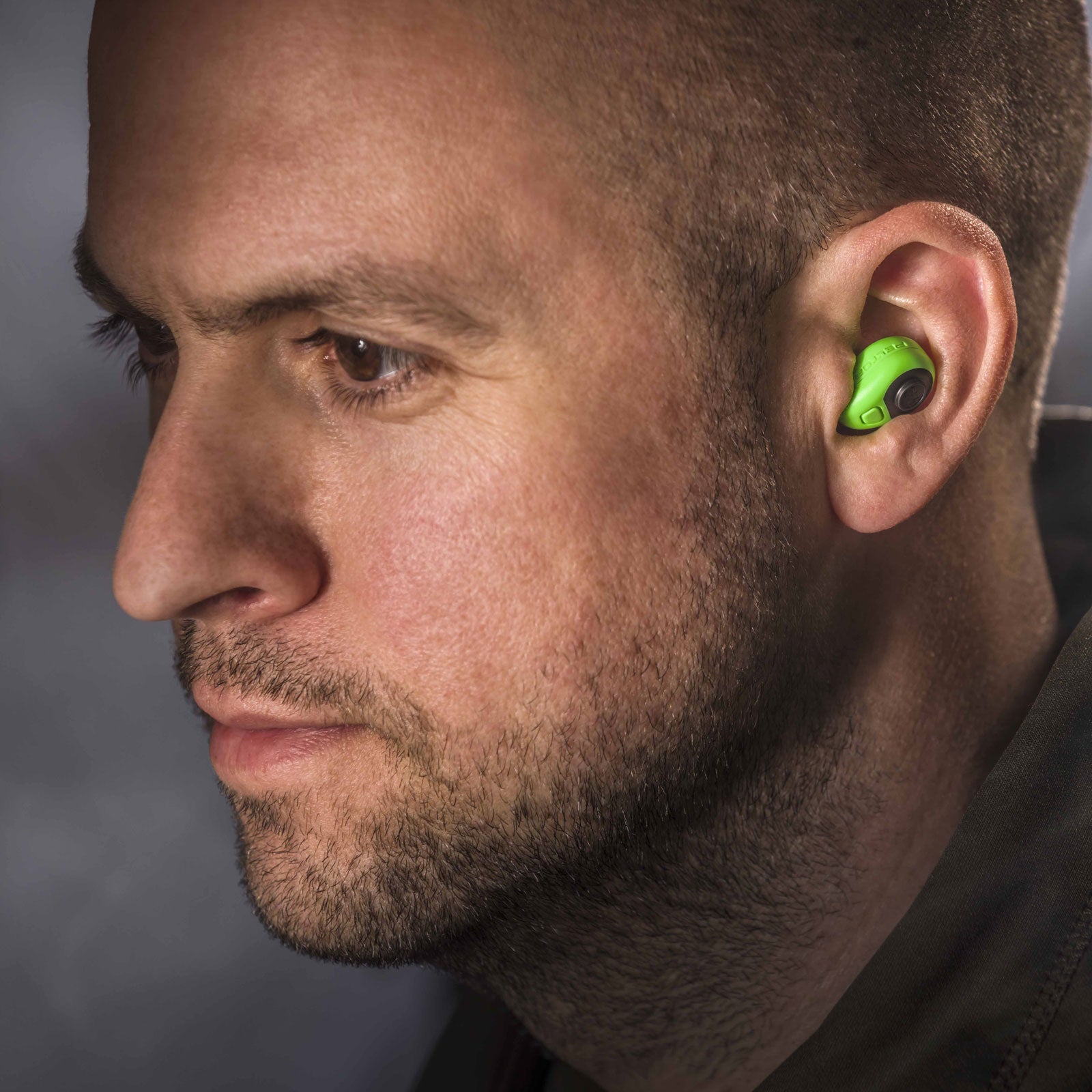 Electronic earplug